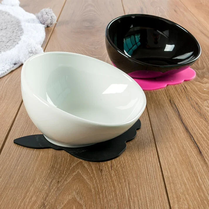 Frenchie elevated bowl with a wide base about 18 cm across