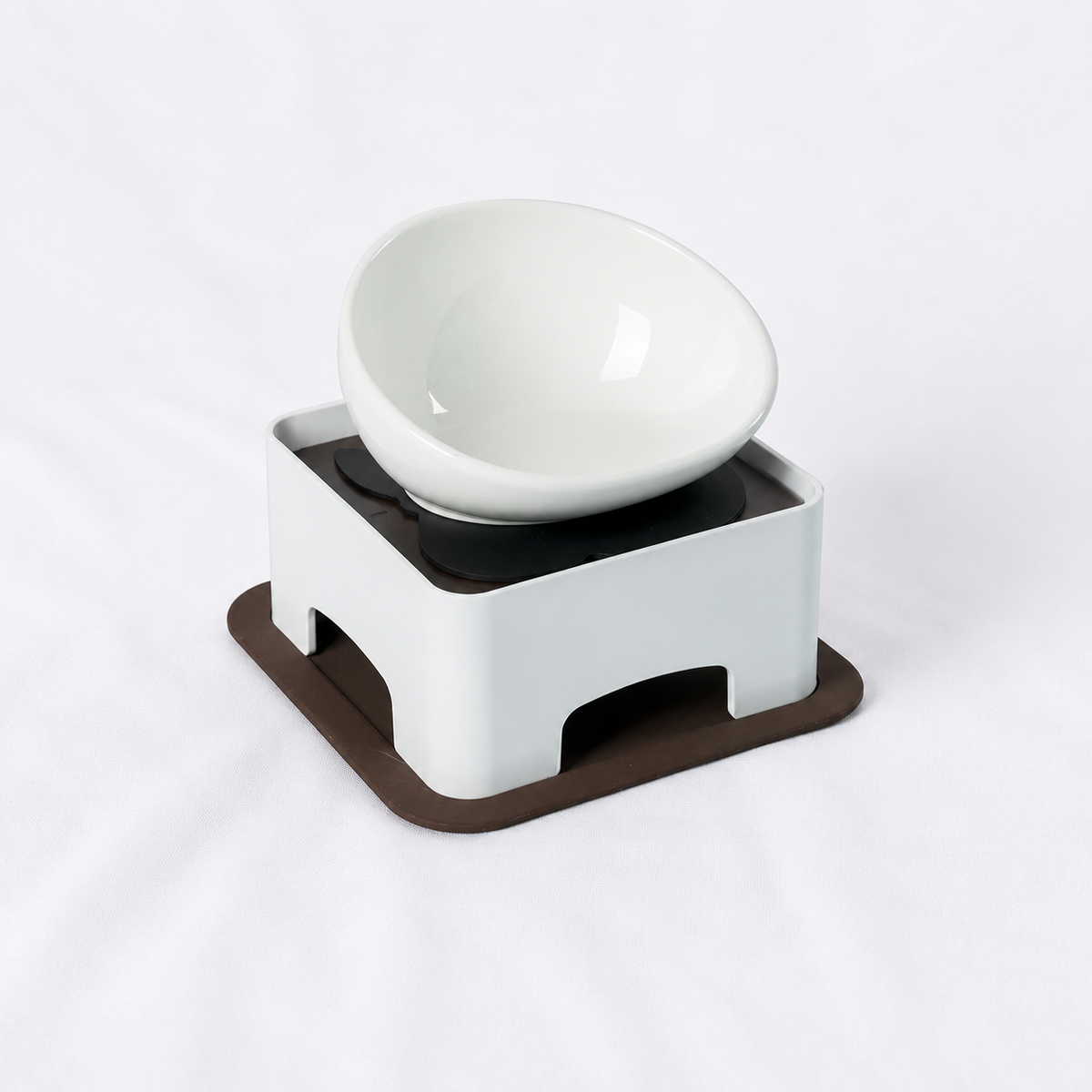 Frenchie elevated bowl with an anti-slip base and a removable silicone mat