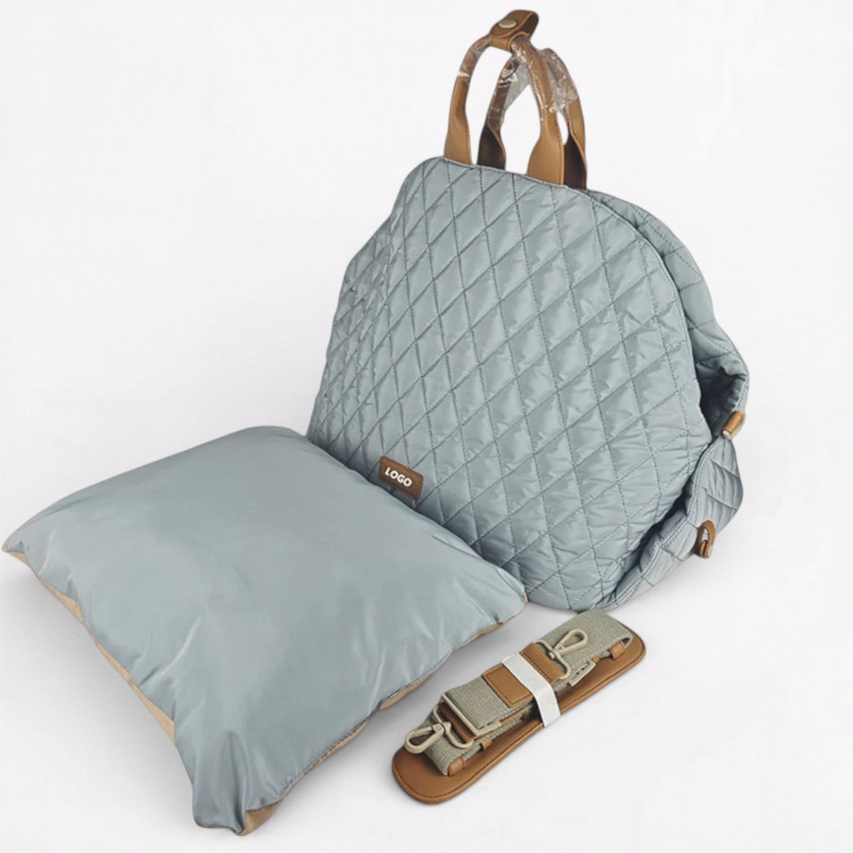 French Bulldog carrier bag with reinforced stitching, sturdy handles and buckles